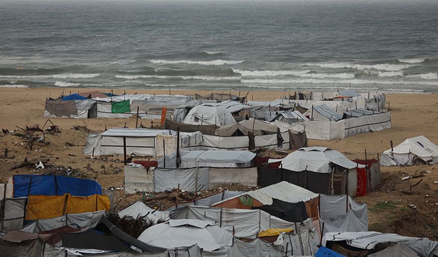 BM: "Gazze'de Byron Fırtınası nedeniyle, yerinden edilmiş yaklaşık 795 bin kişi sel riski altında"