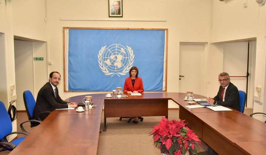 Erhürman-Hristodulidis görüşmesi Rum basınında