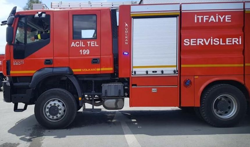 Dikmen’de ev, Haspolat’ta fabrika yangını maddi hasara yol açtı