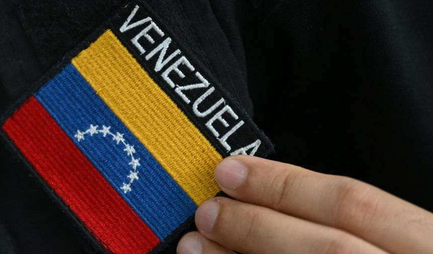 Venezuela, ABD'nin askeri müdahalesi sonucu ölen askerler için 7 günlük yas ilan etti