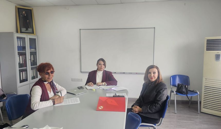 İfade ve basın özgürlükleriyle ilgili düzenlemeler.. MEK: "Demokratik toplum düzeniyle bağdaşmıyor"