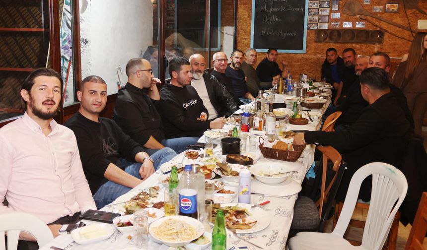 Türkmenköylüler Kenetlendi