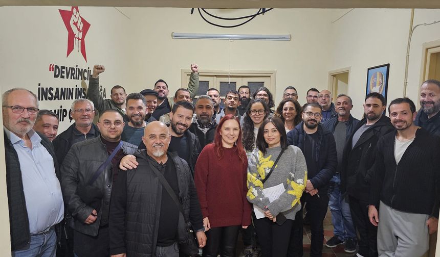 Bağımsızlık Yolu 4'üncü Genel Kurulu'ndan sonra Parti Meclisi'ni toplayarak görev dağılımı yaptı