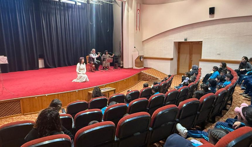 İskele’de öğrencilere yönelik ‘Müzikli Masallar’ etkinliği yapıldı