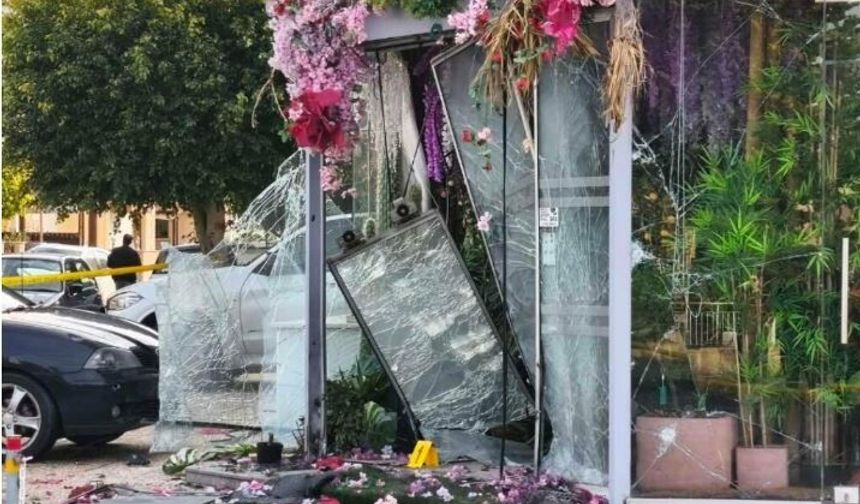 Limasol’da çiçekçi dükkanına bomba koydular