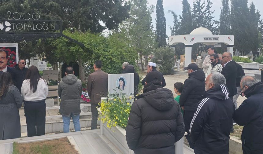 Attila Topaloğlu Kabri Başında Anıldı