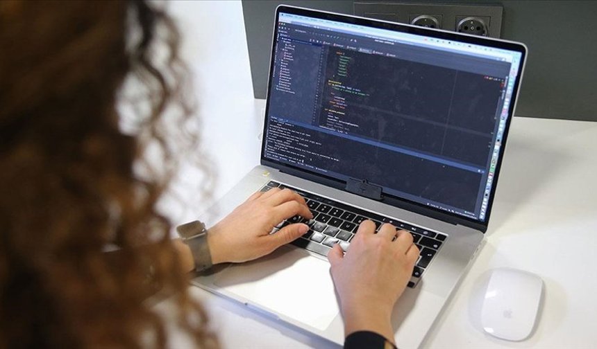 Gençlik Federasyonu “Kıbrıs’ta Yazılım ve Girişimcilik” etkinliği düzenliyor