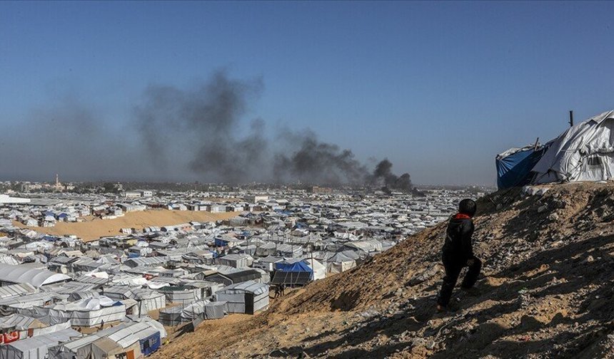 İsrail'in Gazze'ye saldırılarında can kaybı 72 bin 549'a yükseldi