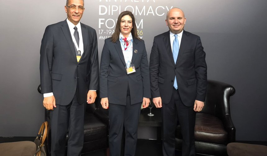 İncirli, AP Hukuk İşleri Komisyonu Başkanı İlhan Küçük ile bir araya geldi