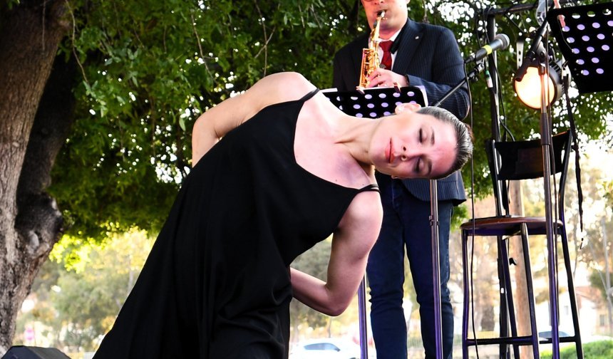 Turizm Haftası kapsamında Otello Kalesinde opera ve bale sahnelendi