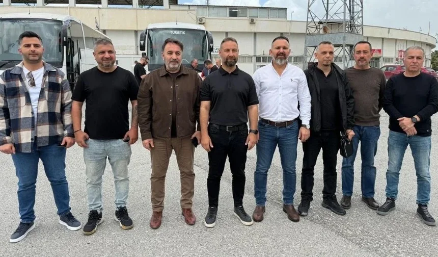 Sendikalar Üstel’in evi yerine Girne Kordonboyu’nda basın açıklaması yaptı