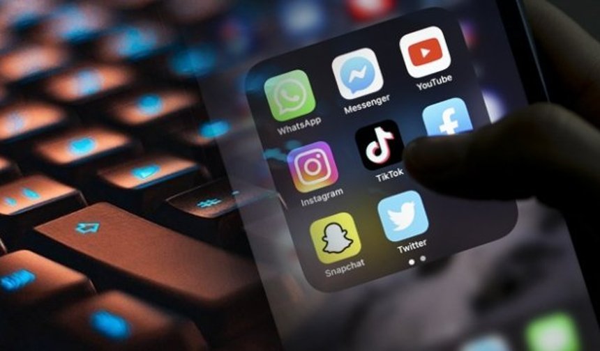 5 soruda TBMM'de kabul edilen sosyal medyaya yönelik düzenlemeler