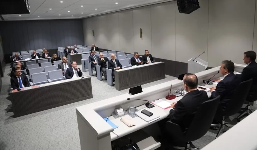 UBP Grup Toplantısından Geri Adım – HP Yasası Komiteye Çekiliyor