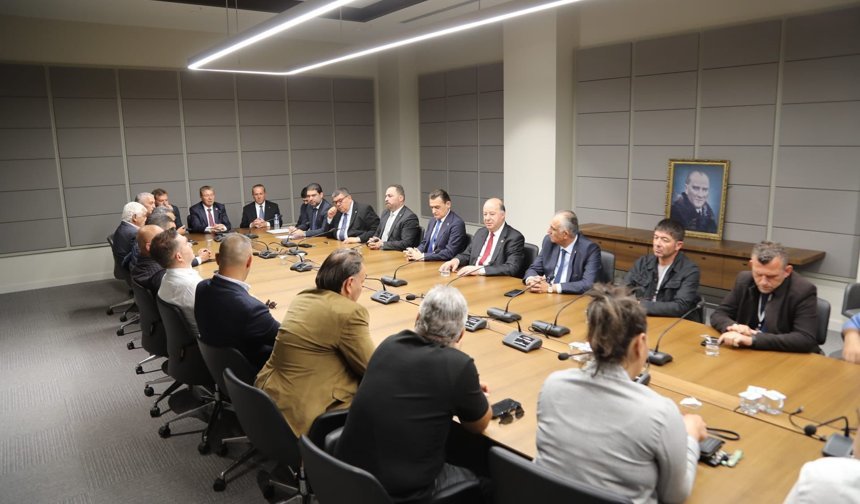 Başbakan Ünal Üstel: “Düzenleme yeniden komiteye çekilecek”