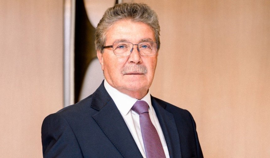 Üstel’den Hristodulidis’e: “Askeri anlaşmalarla adayı tehlikeye atmaktan vazgeçin”