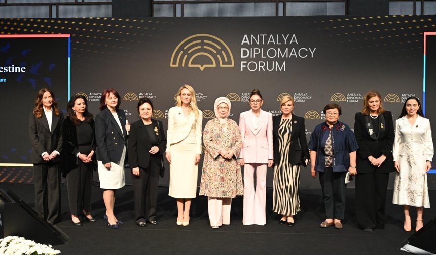 Zerrin Üstel, Antalya Diplomasi Forumu 2026 kapsamında Filistin etkinliğine katıldı