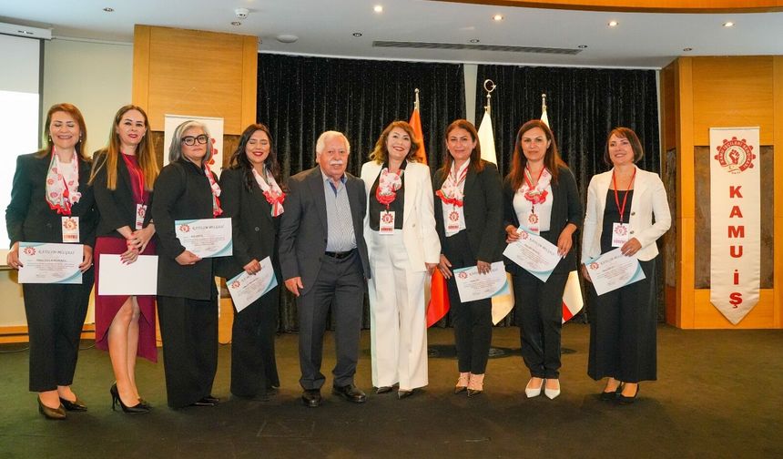 Kamu-İş, “Toplu İş Sözleşmesi Yasası ve Uygulamaları” paneli düzenledi