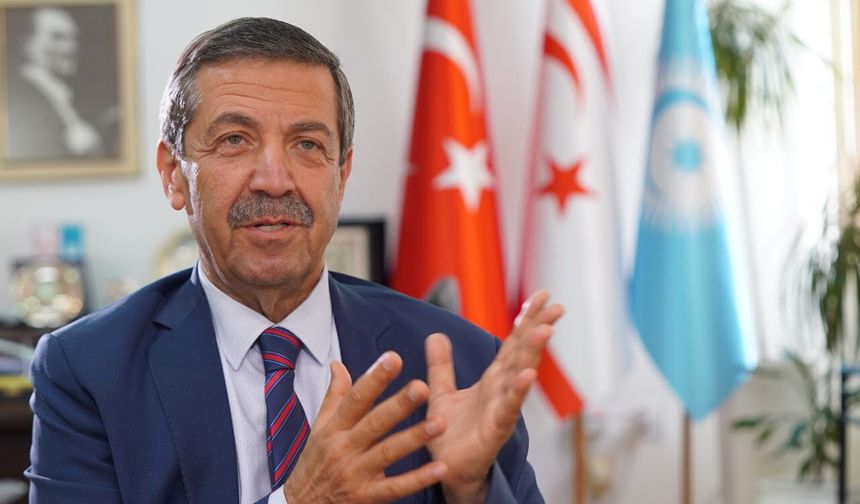 Ertuğruloğlu: “Adada yan yana yaşayan, egemen eşit iki ayrı devletin varlığı yegâne gerçek”