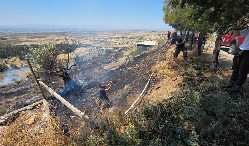 Taşkent Doğa Parkı yakınlarındaki yangın söndürüldü… Soğutma çalışmaları sürüyor