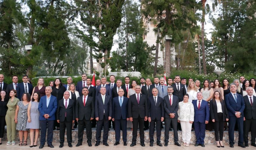 Görevini Tamamlayan Öğretmenlere Veda