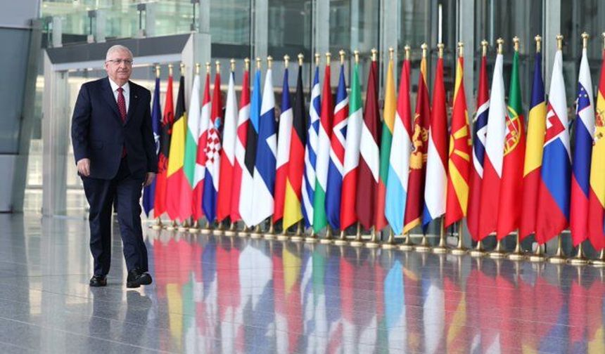 Yaşar Güler: "Fransa-GKRY anlaşması uluslararası hukuka aykırı"