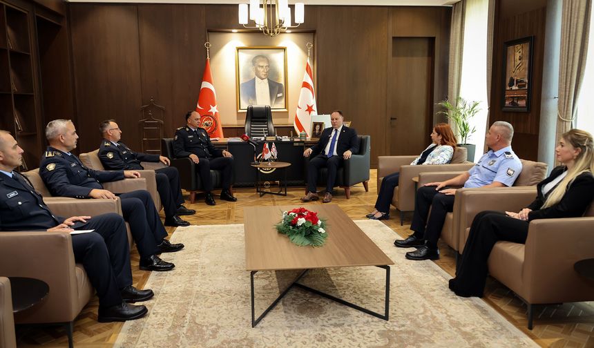 Öztürkler: “Polise duyulan güven, teşkilat mensuplarının disiplinli ve fedakâr çalışmaları sayesinde oluştu”