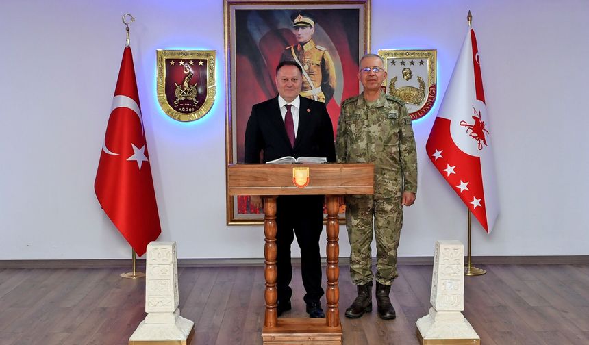 Meclis Başkanı Öztürkler, Korgeneral Topaloğlu’nu ziyaret etti