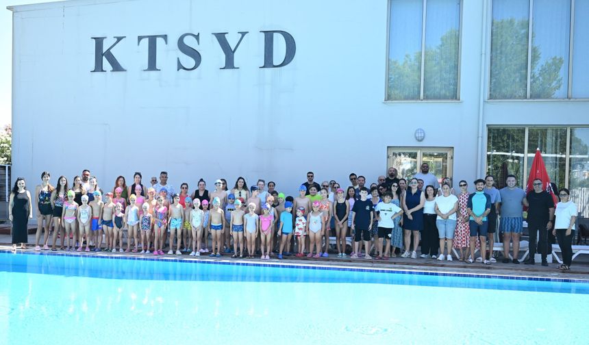 KTSYD yüzme kursları başladı