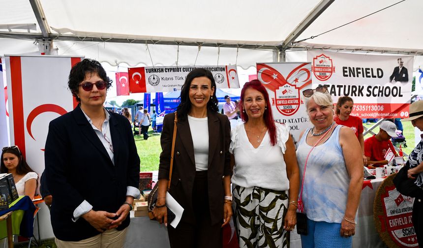 Özdenefe, Londra’daki Kıbrıs Türk Festivali’ne katıldı