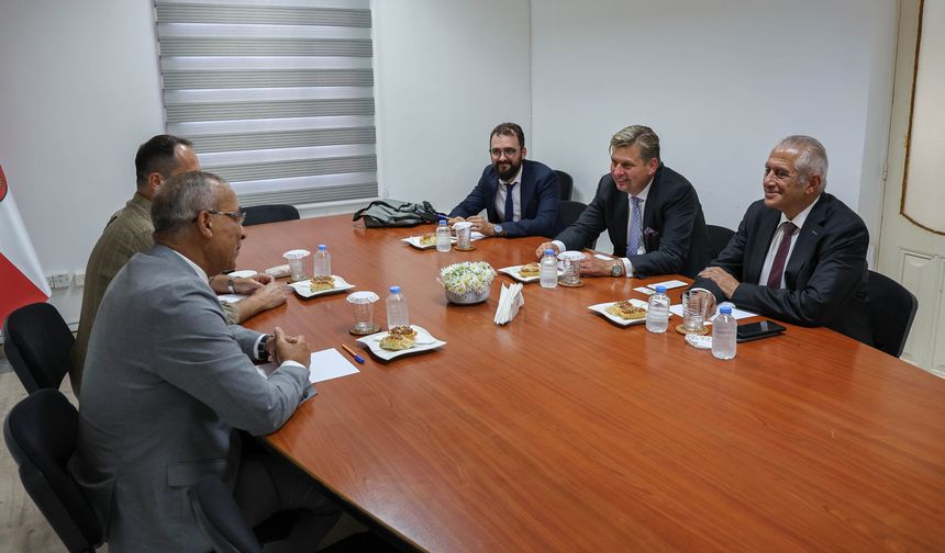Alman Milletvekili Maximillian Krah, CTP'yi ziyaret etti