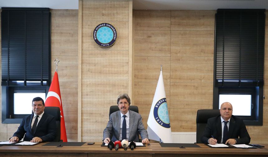 BUÜ, DAÜ ve ÜSİGED arasında akademik ve bilimsel işbirliği protokolü imzalandı