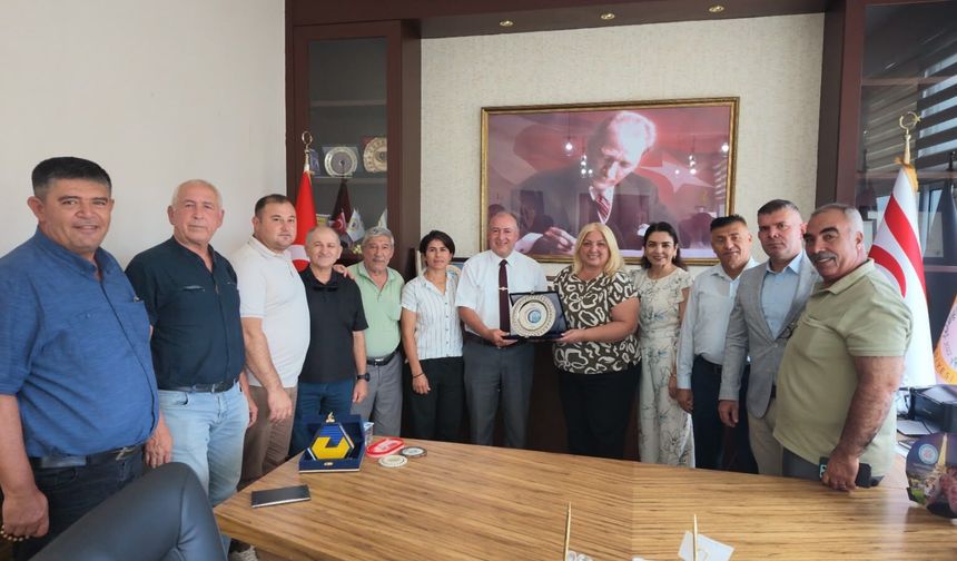 Adakder Yönetiminden Başkan Dr. Fatma Çimen Tuğlu’ya Ziyaret