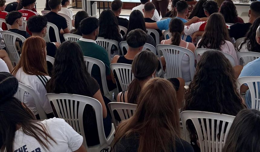 “Yapay Zeka ile Geleceğe Hazır Ol” seminerleri başladı