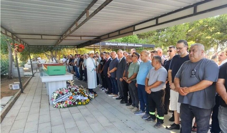 Gemi kazasında hayatını kaybeden 59 yaşındaki Nuray Özbiler Gazimağusa'da toprağa verildi