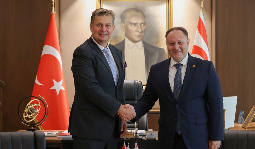 Öztürkler, Almanya Federal Meclisi AfD Milletvekili Maximilian Krah’ı kabul etti