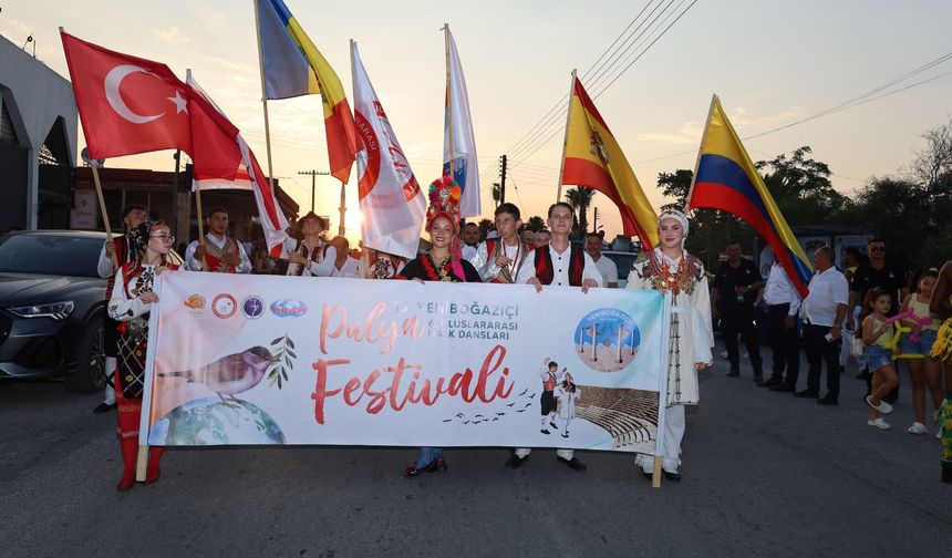Yeniboğaziçi Pulya ve Uluslararası Halk Dansları festivalleri başladı