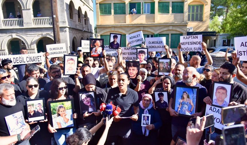 Aileler, Girne Mahkemesi önünde: Kayıplarımızı bulun, bütün sorumluları ortaya çıkarın