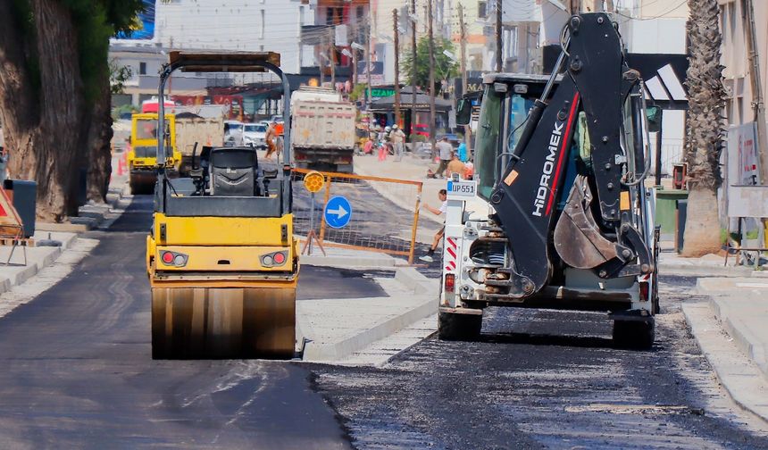 Uluçay, İsmet İnönü Bulvarı’ndaki Çalışmaları İnceledi