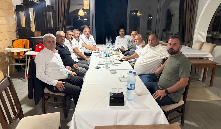 UBP Çatalköy-Esentepe Belediye Başkan Adayı Albayrak, bölgedeki muhtarlarla bir araya geldi