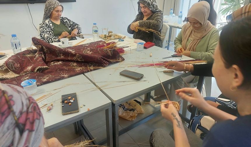 KADIN GİRİŞİMCİLİĞİ PROJESİ’NİN 8. DÖNEMİ MARAŞ’TA BAŞLADI