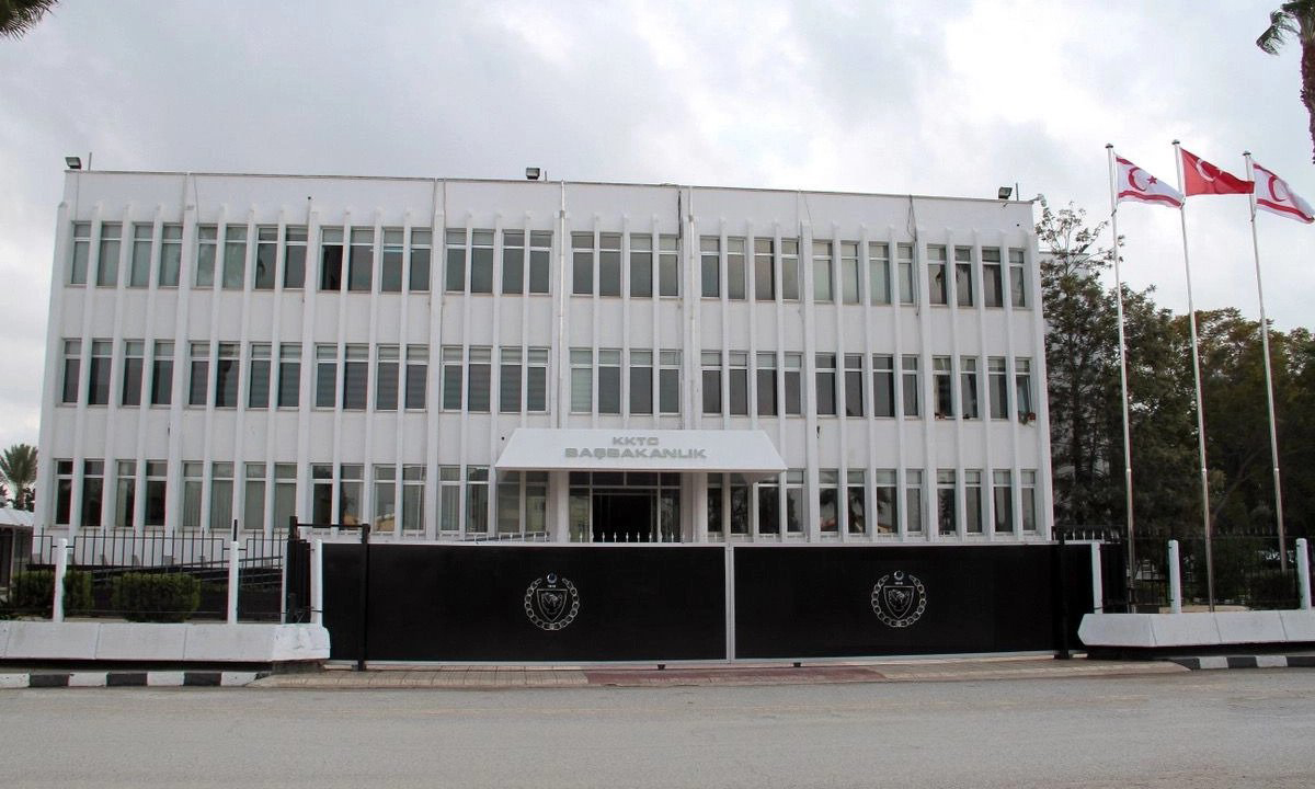 B A Ş B A K A N L I K-2