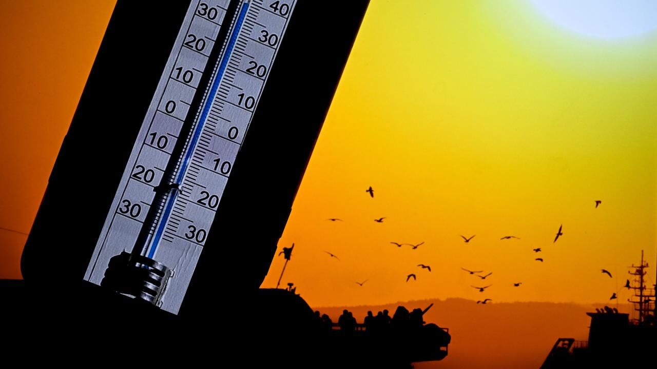 Hava sıcaklığı 37-40 derece dolaylarında seyrediyor