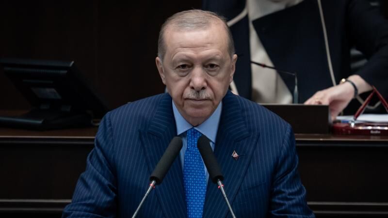 Erdoğan: "Doğu Akdeniz'de Türkiye'nin ve Kıbrıs Türkü'nün hak ve hukukuna kast edilirse cevabımız çok sert olur"
