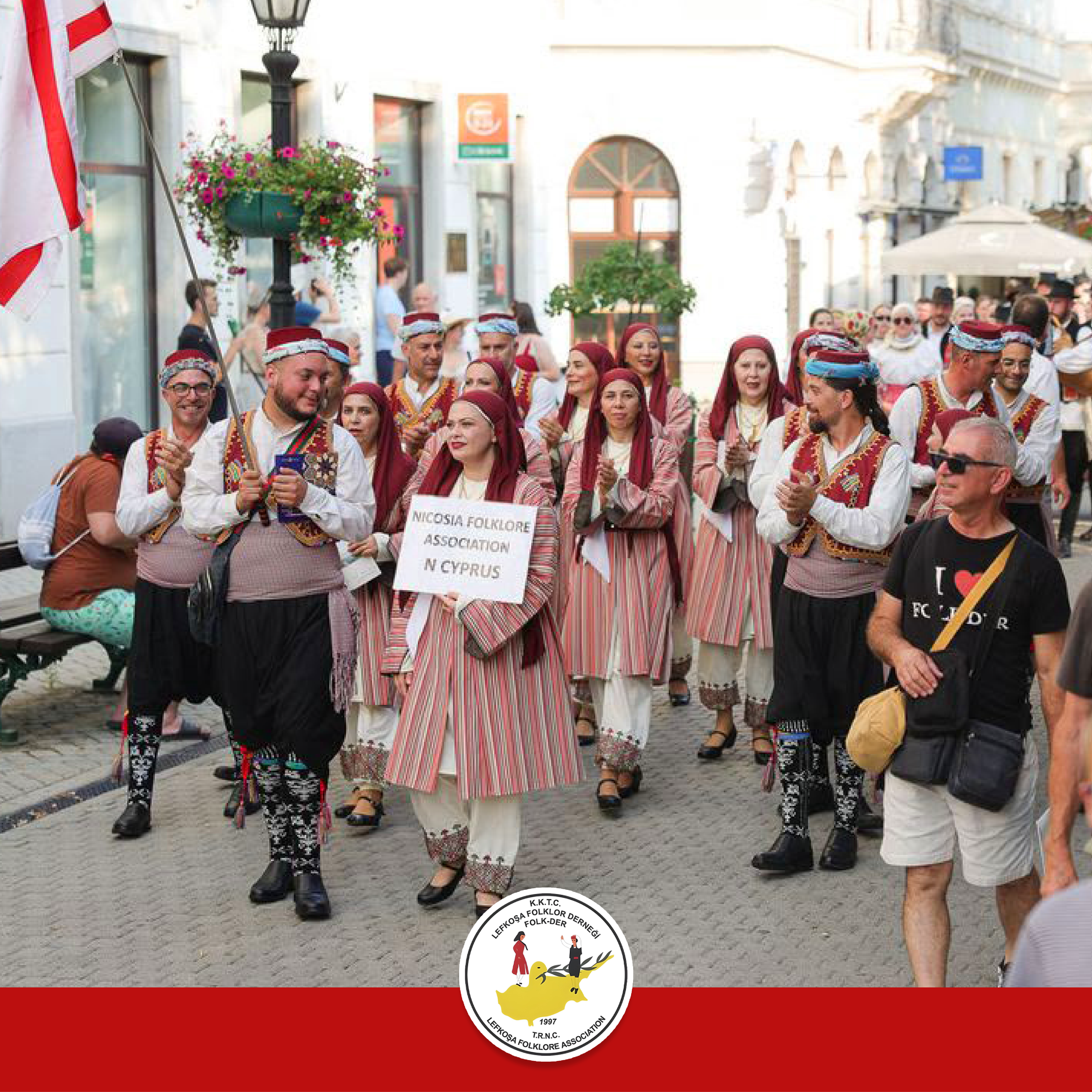 Folk-Der Macaristan'dan ödülle döndü