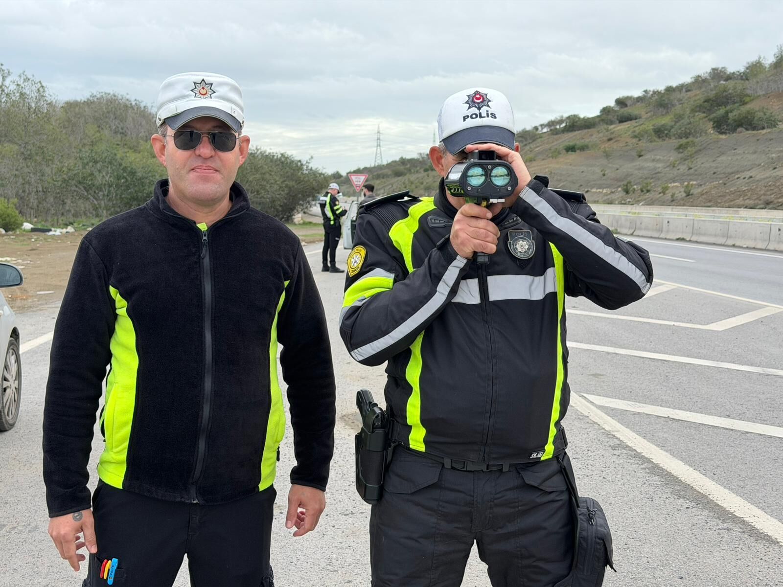 Ülke genelinde dün 2 bin 641 araç sürücüsü denetlendi