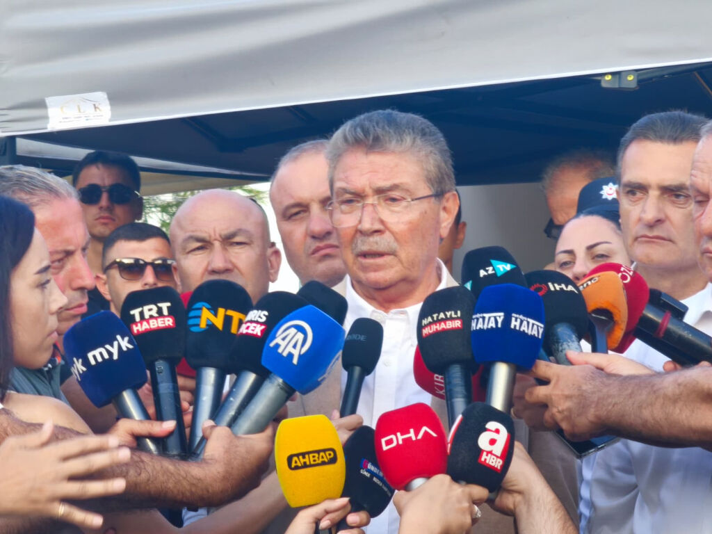 Erhan Arıklı görevden alındı!