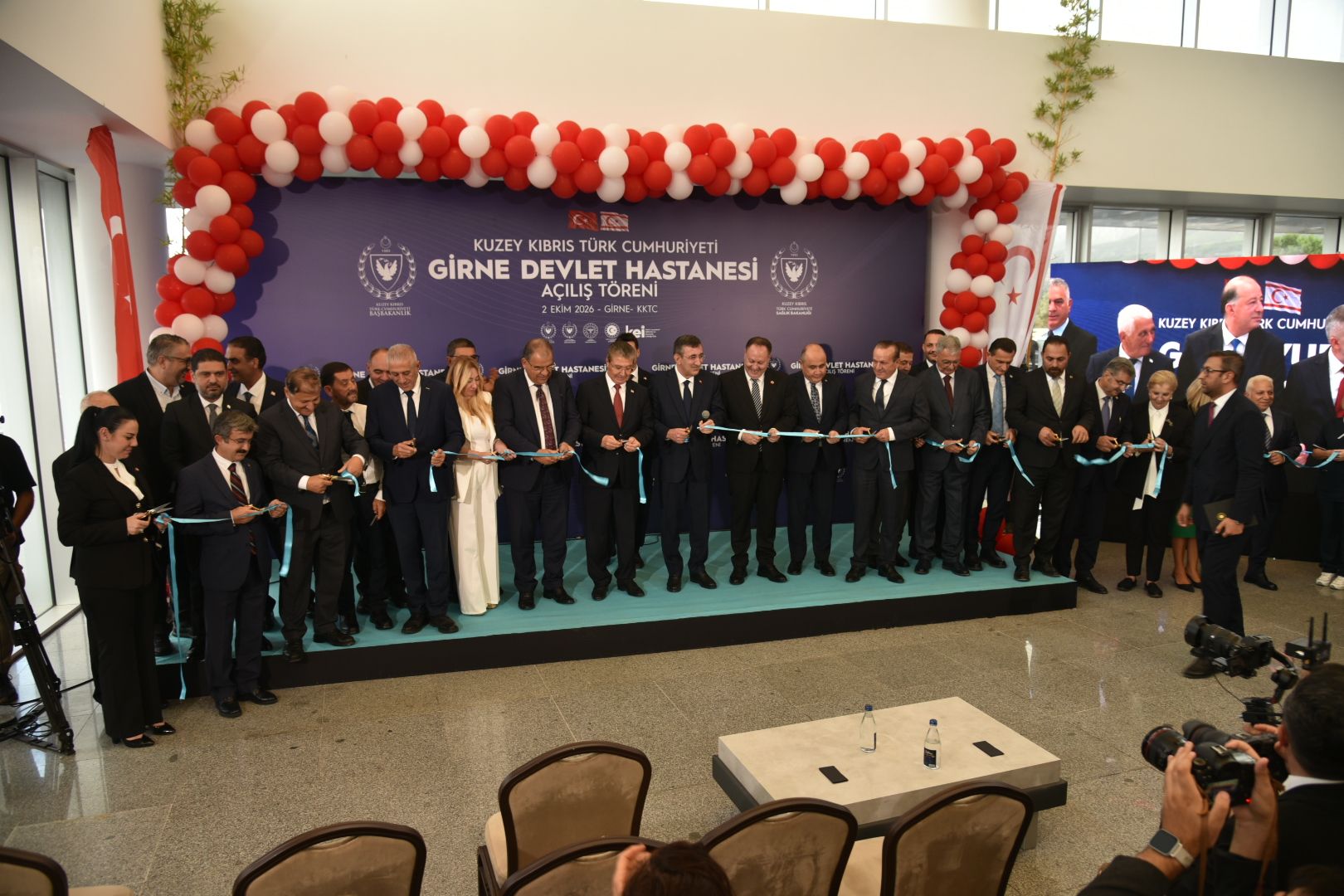 Girne ve Güzelyurt devlet hastaneleri eş zamanlı olarak açıldı