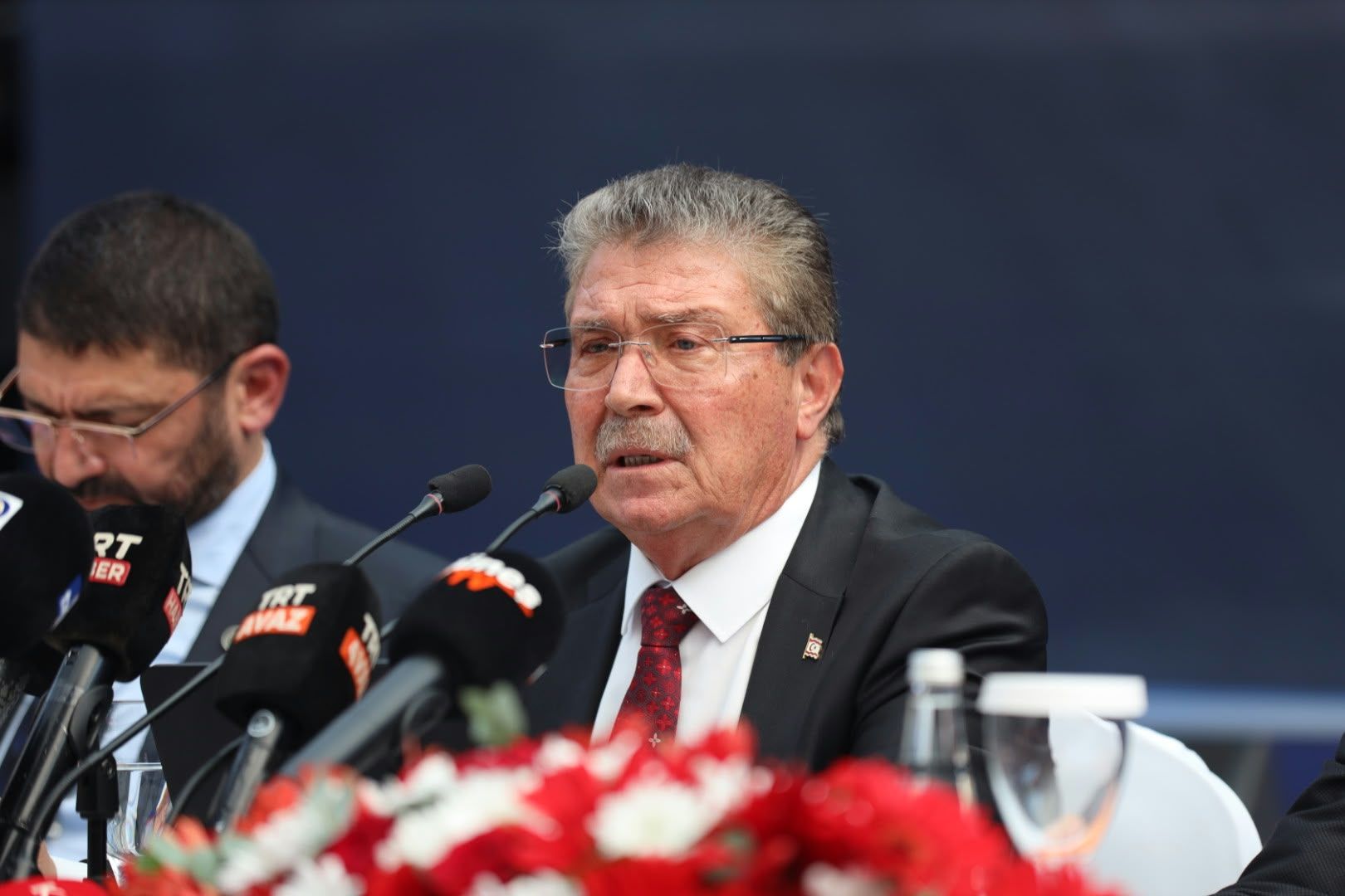 Başbakan Üstel'den ailelere 3 dev müjde: Kreş parası, ev kadınlarına maaş ve sıfır KDV!