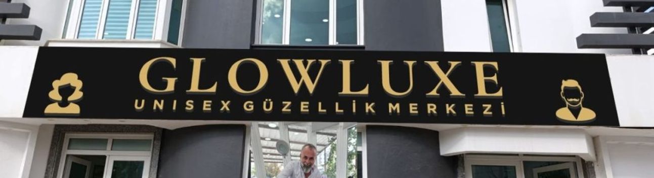 Lefkoşa’nın Efsane Berberi Artık Kadınlara da Hizmet Veriyor!