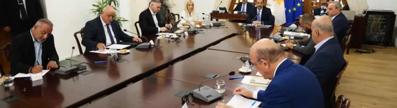 Güney Kıbrıs, Ağrotur üssüne İHA saldırısı sonrası alarmda